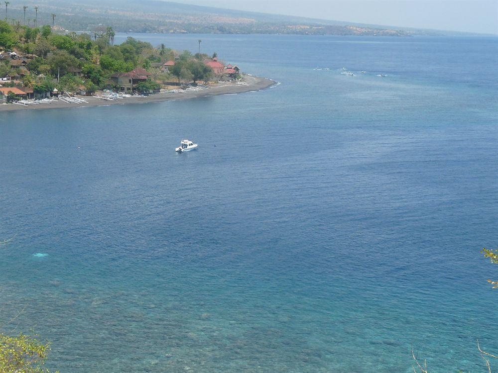 Anugerah Villas Amed Buitenkant foto
