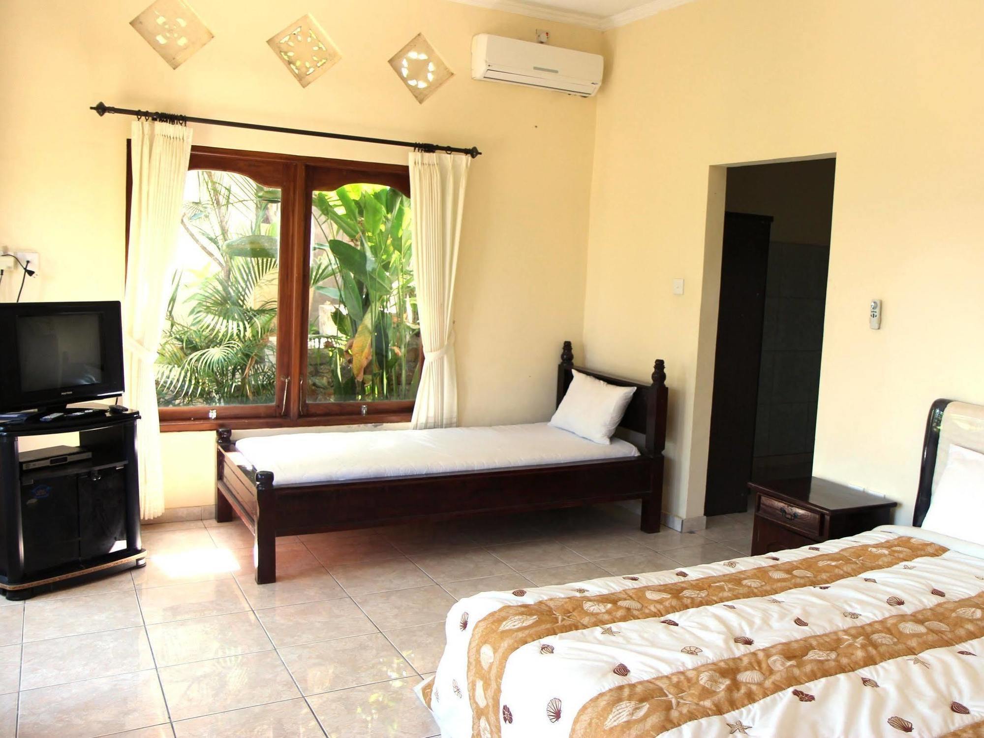 Anugerah Villas Amed Buitenkant foto